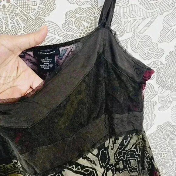 NWT Calvin Klein Jeans Aztec Women's Camisole Size L - Picture 3 of 8